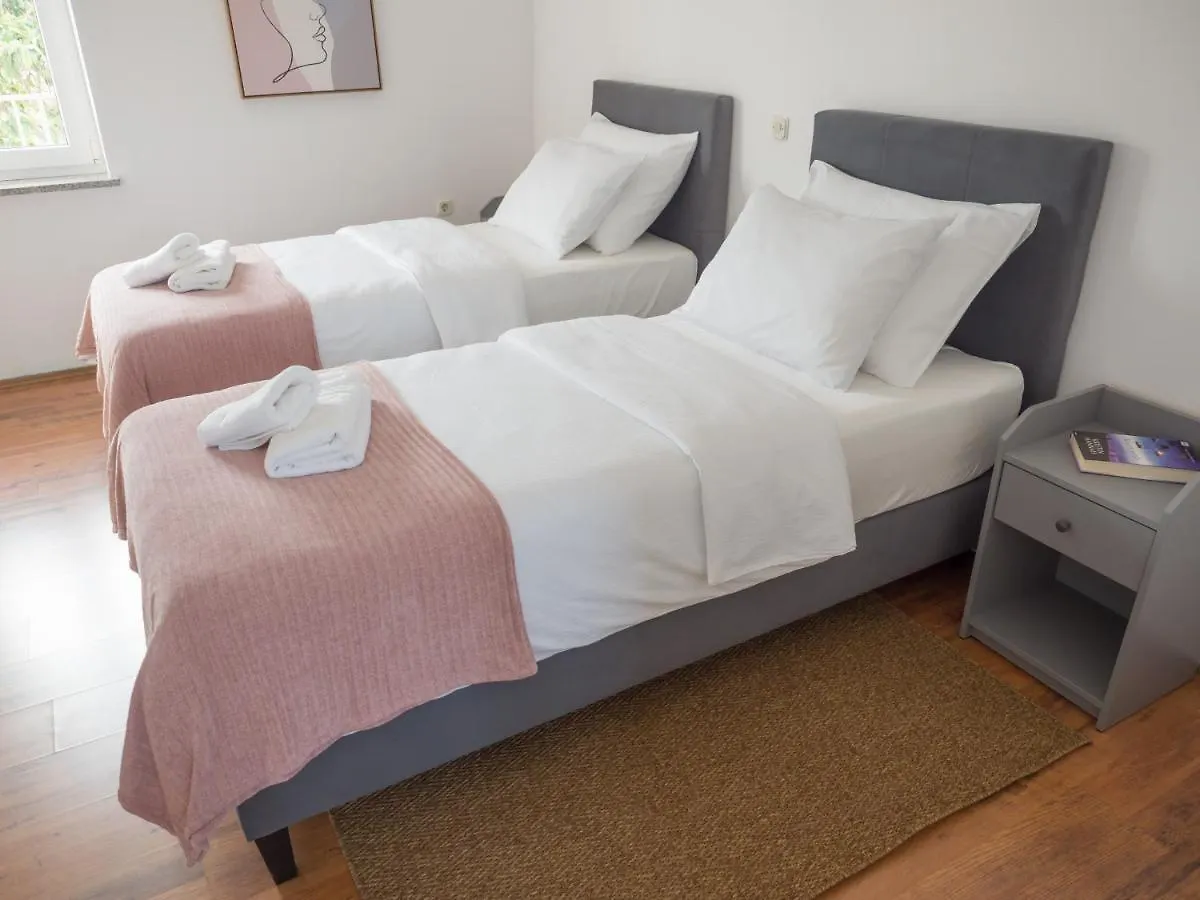 Holiday Home Vera Malinska Croatia