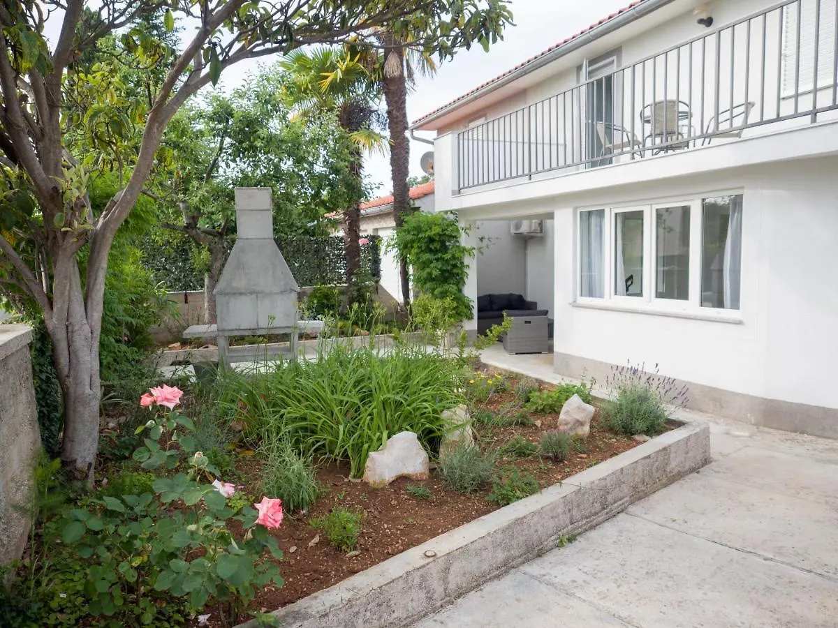 Holiday Home Vera Malinska Croatia